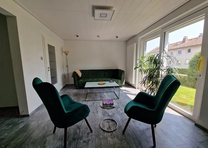 Cozy Modern Newly Renovated In